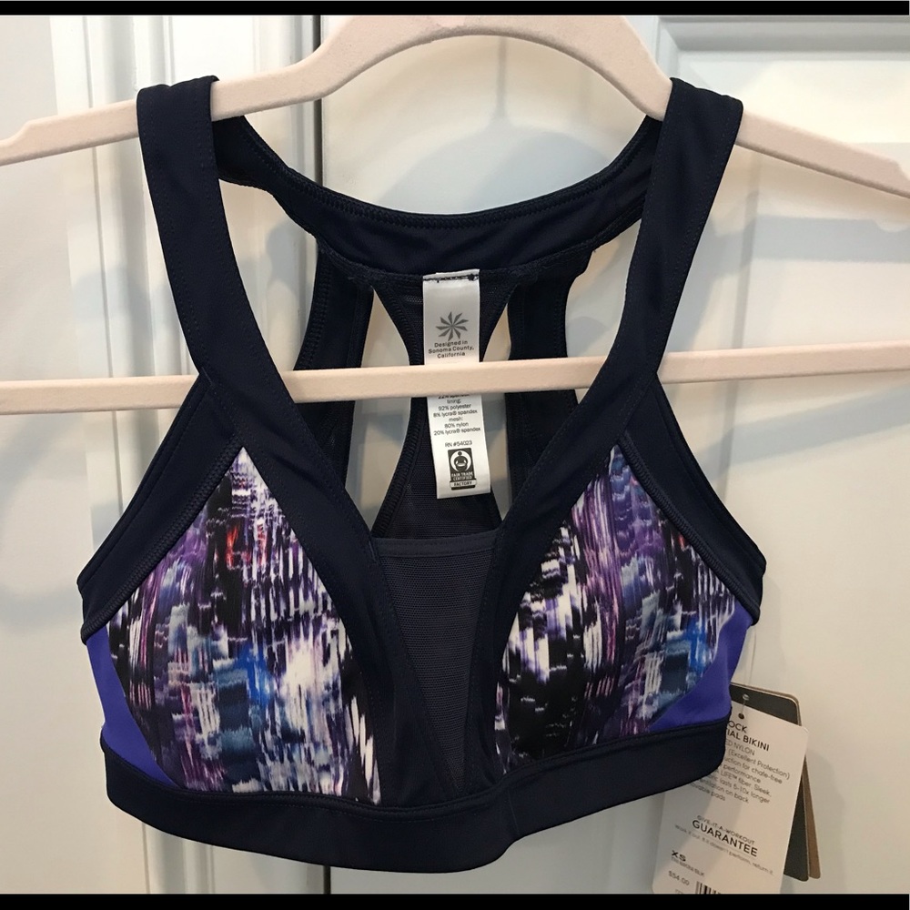 Athleta sports bra